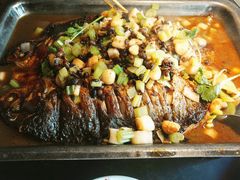-辣尚瘾·烤鱼·新川菜(交大直营店)