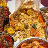 不管是湘菜还是海鲜口味是真的好！每次盲点都不踩雷