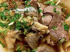 -清真·白家牛肉罩火烧老店(育才街店)