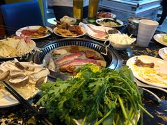 -星海汇海鲜自助烤肉火锅(百大店)