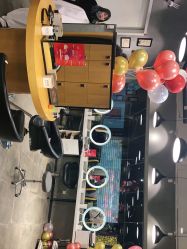 -时尚殿堂明星门店