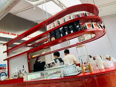 -UNI UNI(环亚凯瑟琳店)