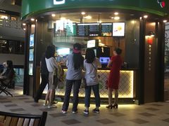 门面-TPLUS茶家(上海商城南京西路店)