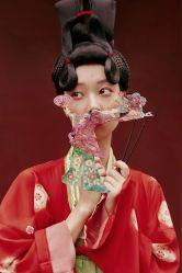 -伯爵婚纱摄影(光谷店)