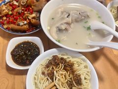 -明红蹄花(糍粑店街店)