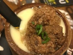 臊子蒸蛋-何师烧烤·香辣蟹·川菜·30年老品牌(太古里旗舰店)