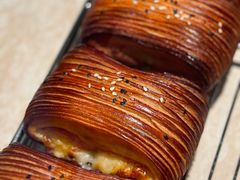 -VERIE BAKEHOUSE