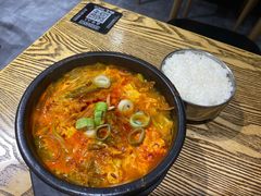 -吴草鸡爪오초닭발韩食堂(融恒盈嘉中心店)