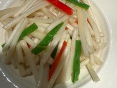 -纳鲁孜·新疆特色餐厅(上海悦荟广场店)