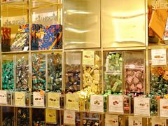 -VENCHI 闻绮(上海佛罗伦萨小镇店)