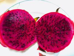 -上海龙吴水胜海发市场