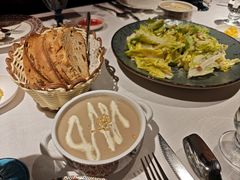 -俄士厨房(五棵松华熙LIVE店)