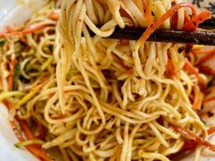 -牛一嘴·兰州牛肉面·大盘鸡(财富中心店)