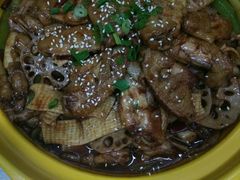 -多嘴超级肉蟹煲(欧亚卖场店)