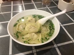 -潘国仙耳光馄饨(黄家阙路店)