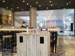 -星巴克臻选(湖滨道店)