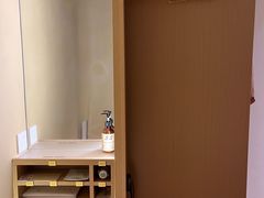 -左右Massage/Spa(长寿路店)