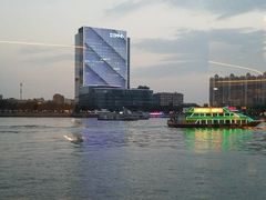 -白天鹅宾馆·流浮阁咖啡厅