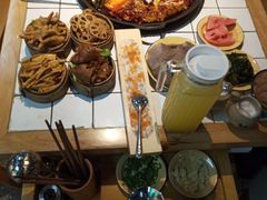 -瓜西西重庆火锅(花溪店)
