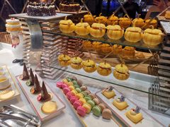 -小天鹅戴斯酒店鲸鲨百汇创作料理