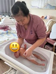 -爱陪伴一对一月子中心(融侨店)