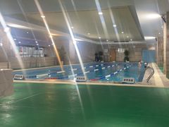 -小蓝鲸游泳培训基地(石景山店)