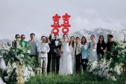 -卡兹摄影STUDIO婚纱摄影(文化路万达店)