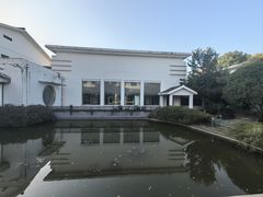 -春兰国宾馆(凤城河风景区老街店)