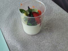 -亚洲国际大酒店·云顶阁旋转自助餐厅