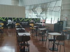 -麦当劳(鄂尔多斯机场店)