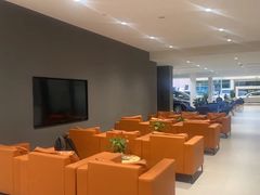 -上海冠松上汽大众4S店