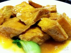 -闫府私房菜·百年鲁菜(恒隆店)