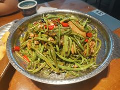 -95号酱骨·一块豆腐(展春园西路店)