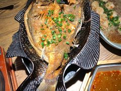 -蜜桃餐厅·伴山(湖滨商业街店)