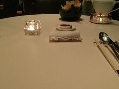-天龙轩(香港丽思卡尔顿酒店)