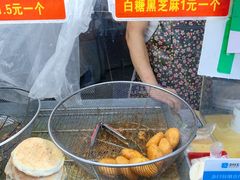 -厚富香面食店王好炸糕(延安路店)