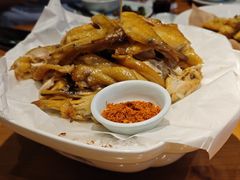 -头上红煨盐鸡·非遗院子餐厅