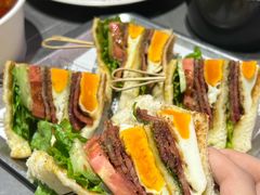 -W COLLECTIVE  DESSERT SHOP