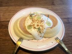 粉色美少女-西檬树SIMON·T轻奢蛋糕(大东方Max店)