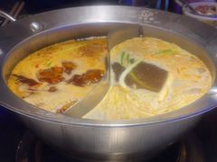 -钢管厂五区小郡肝串串香(滨江店)