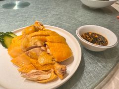 -侬佳蒸菜馆(听潮店)