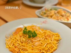 泡菜炒面-Lia Cafe Bar Restaurant松山咖啡屋