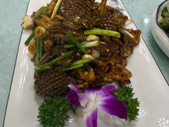 -六和聚传统烤鸭.天津菜(和平店)