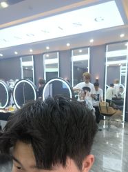 -藤野造型烫染·漂发