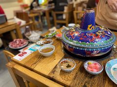 -毛辣果·贵州红酸汤牛肉火锅(西单店)