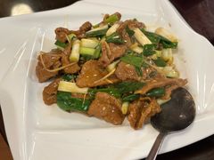 葱爆牛肉-砖窑古早味怀旧餐厅
