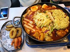 韩式芝士火锅-欧巴来了韩式料理