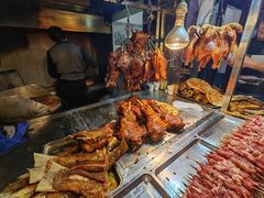 -艾力江和田馕坑烤肉店