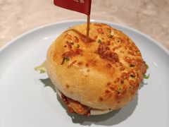 -必胜客(上海新南方商城PH店)