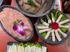 -谭鸭血老火锅(龙湖宝山天街店)